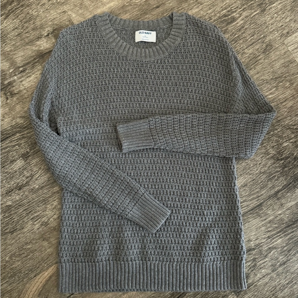 Old navy sweater